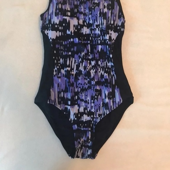 One-piece Balance Collection Swim Suit - Picture 6 of 9